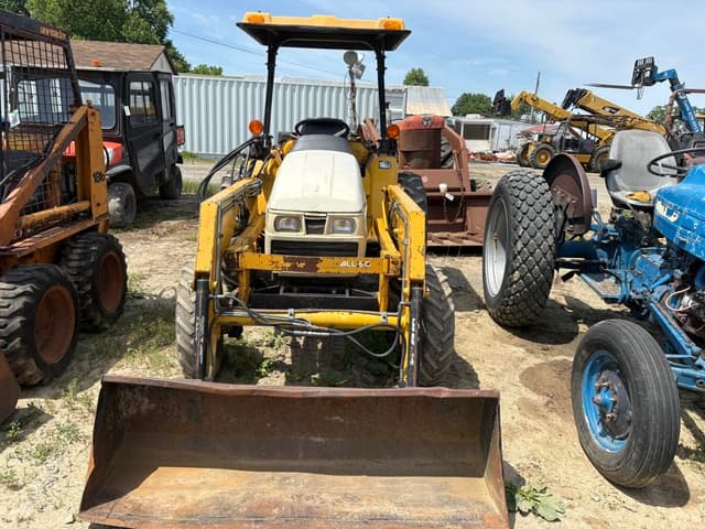Image of Cub Cadet 7275 equipment image 2