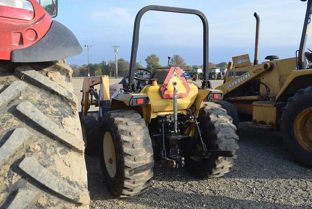 Image of Cub Cadet 7305 equipment image 1