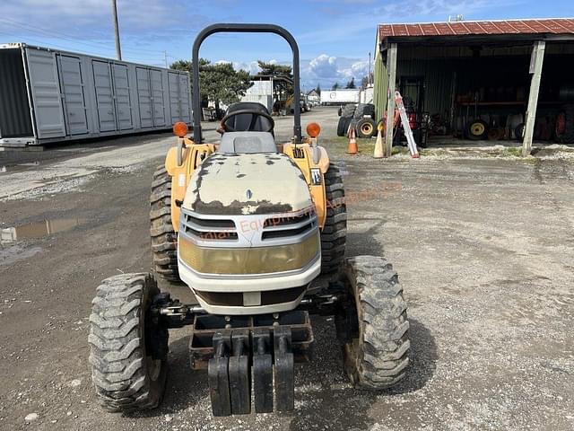 Image of Cub Cadet 7532 equipment image 4