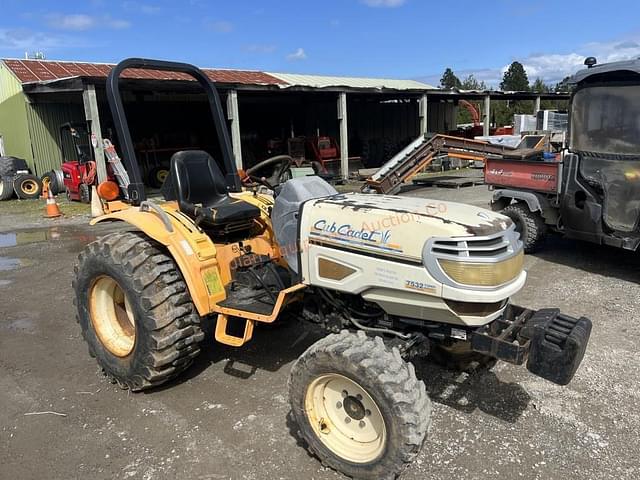 Image of Cub Cadet 7532 equipment image 3
