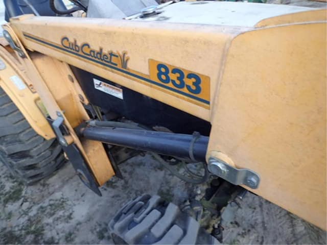 Image of Cub Cadet 7532 equipment image 3