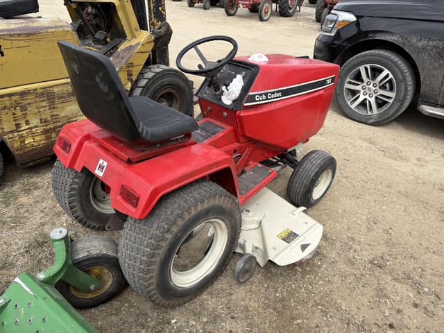 Image of Cub Cadet 782 equipment image 2