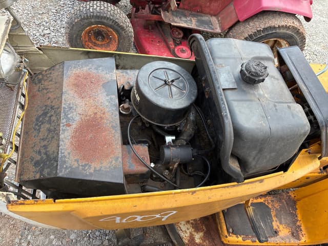 Image of Cub Cadet 782 equipment image 4