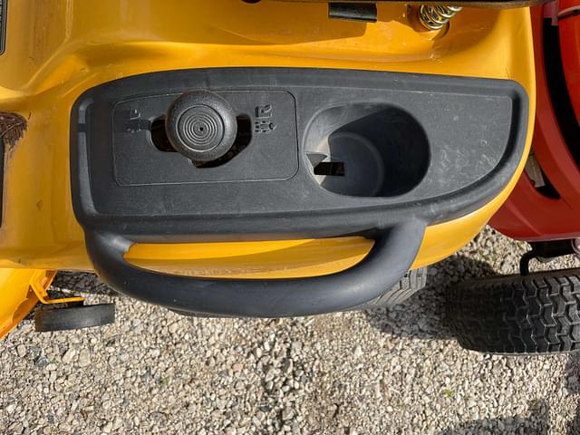 Image of Cub Cadet LTX1040 equipment image 3