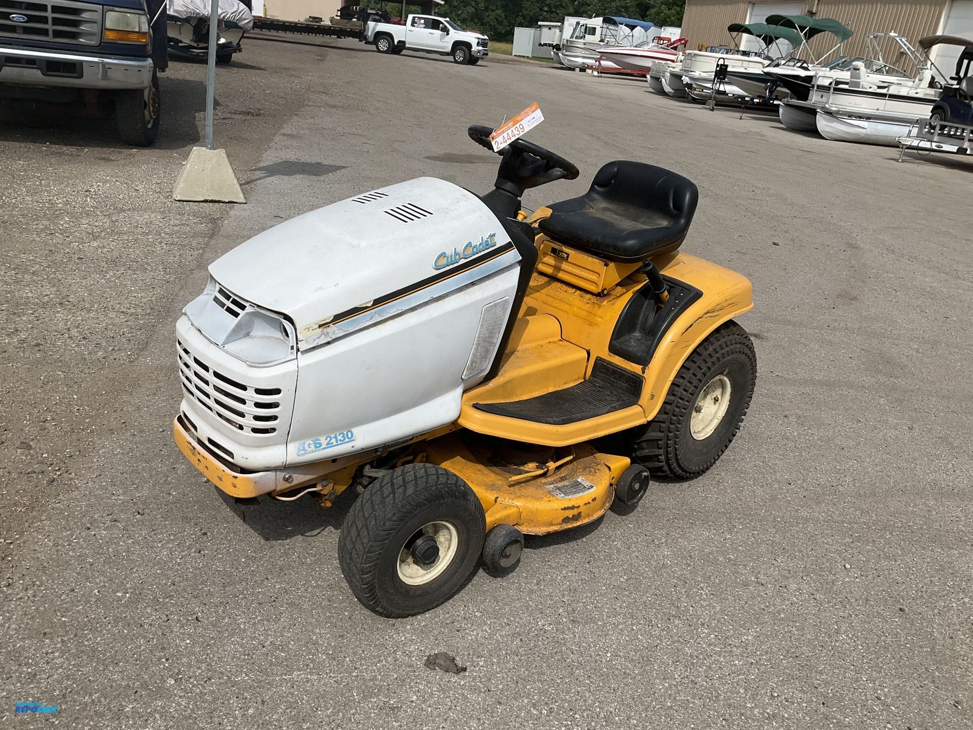 Cub Cadet AGS2130 Equipment Image0