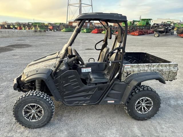 Image of Cub Cadet Challenger 700 equipment image 1