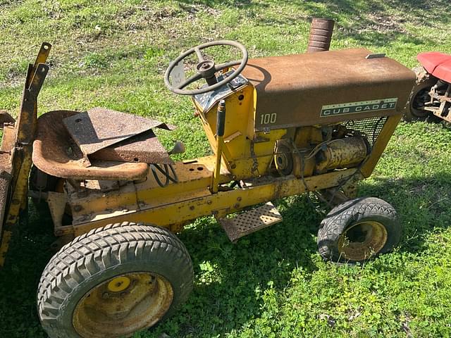 Image of Cub Cadet 100 equipment image 3