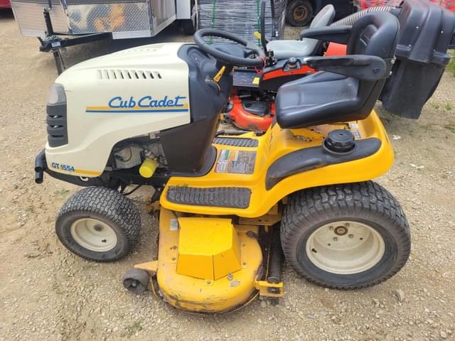 Image of Cub Cadet GT1554 equipment image 4