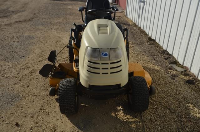 Image of Cub Cadet GT1554 equipment image 2