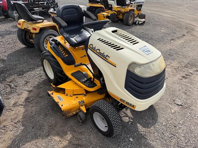 Image of Cub Cadet GT1554 equipment image 1