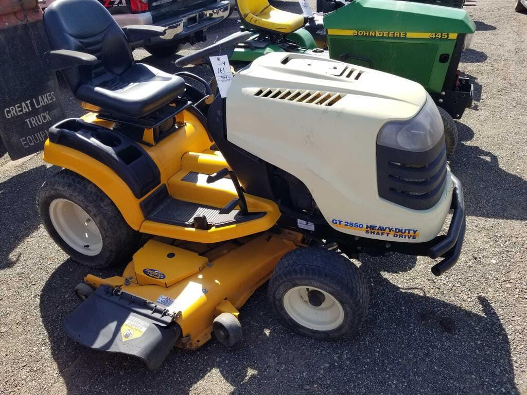 Main image Cub Cadet GT2550