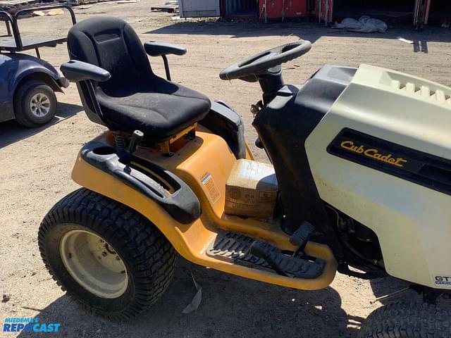 Image of Cub Cadet GTX 1054 equipment image 4