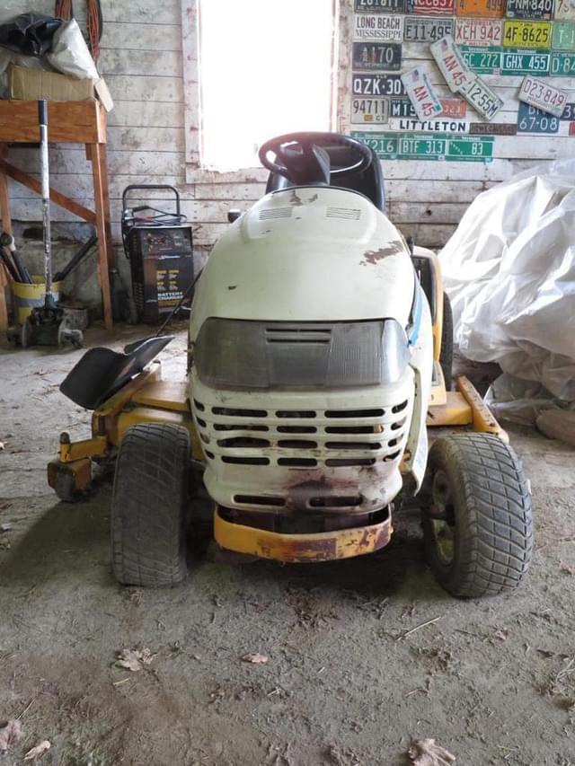 Image of Cub Cadet HDS 2185 equipment image 2