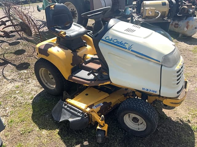 Image of Cub Cadet HDS3186 equipment image 2