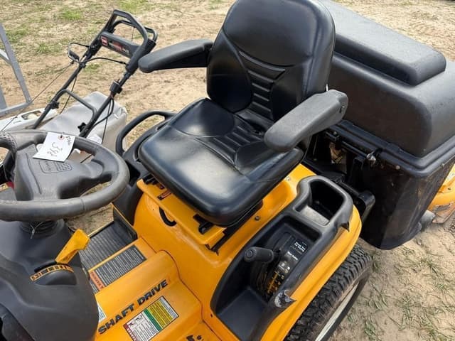 Image of Cub Cadet GT2550 equipment image 4