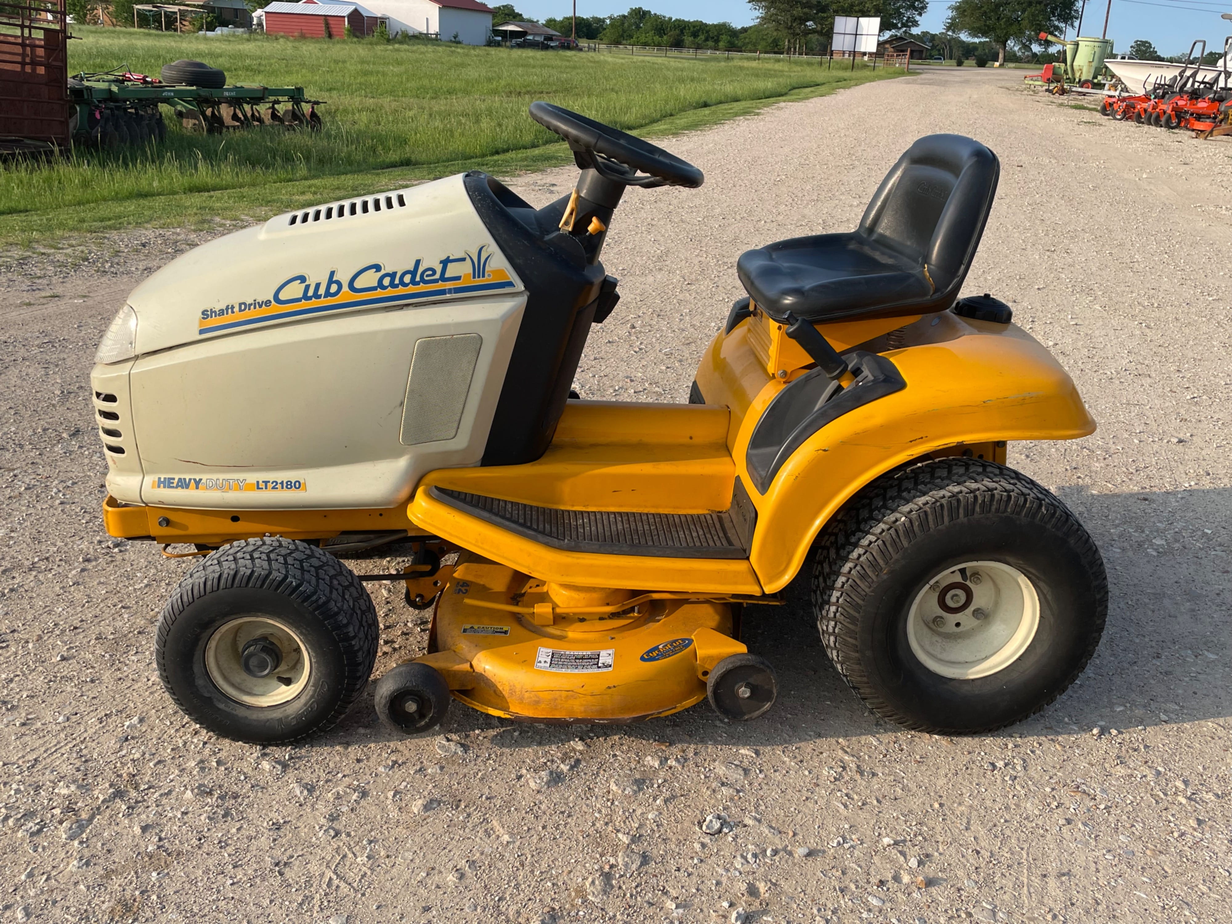 Main image Cub Cadet LT2180