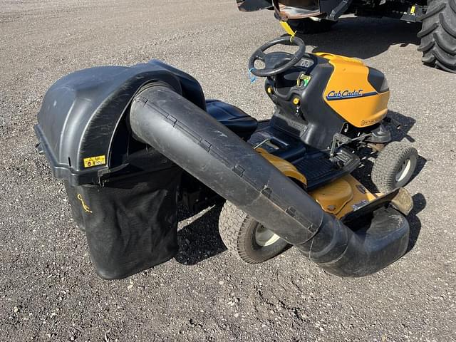Image of Cub Cadet i1050 equipment image 2
