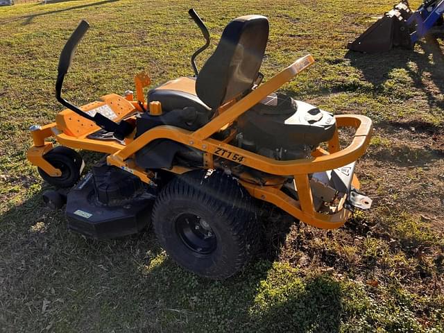 Image of Cub Cadet Ultima ZT1 equipment image 4