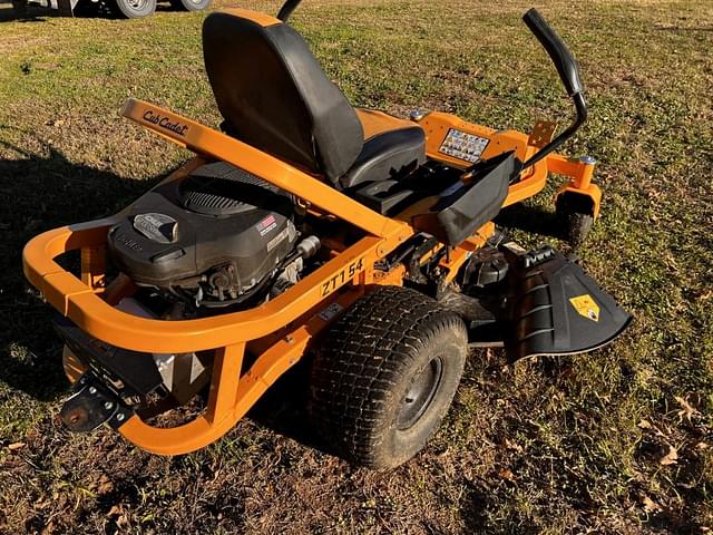 Image of Cub Cadet Ultima ZT1 equipment image 1