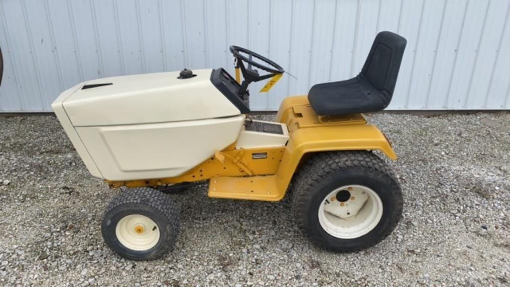 Main image Cub Cadet 682