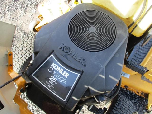Image of Cub Cadet LGT1054 equipment image 2