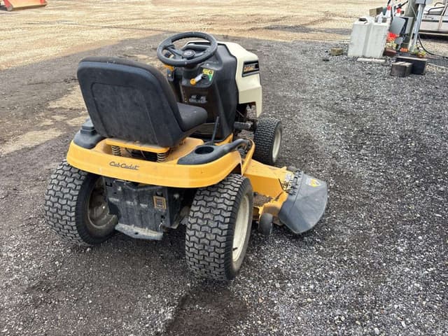 Image of Cub Cadet LGT1054 equipment image 2