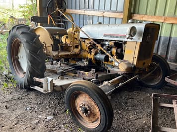 Main image International Harvester Cub Lo-Boy