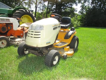 Main image Cub Cadet LT1046