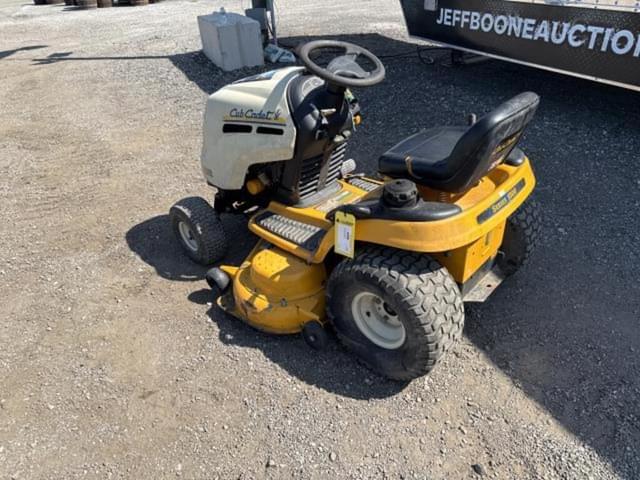 Image of Cub Cadet LT1050 equipment image 1