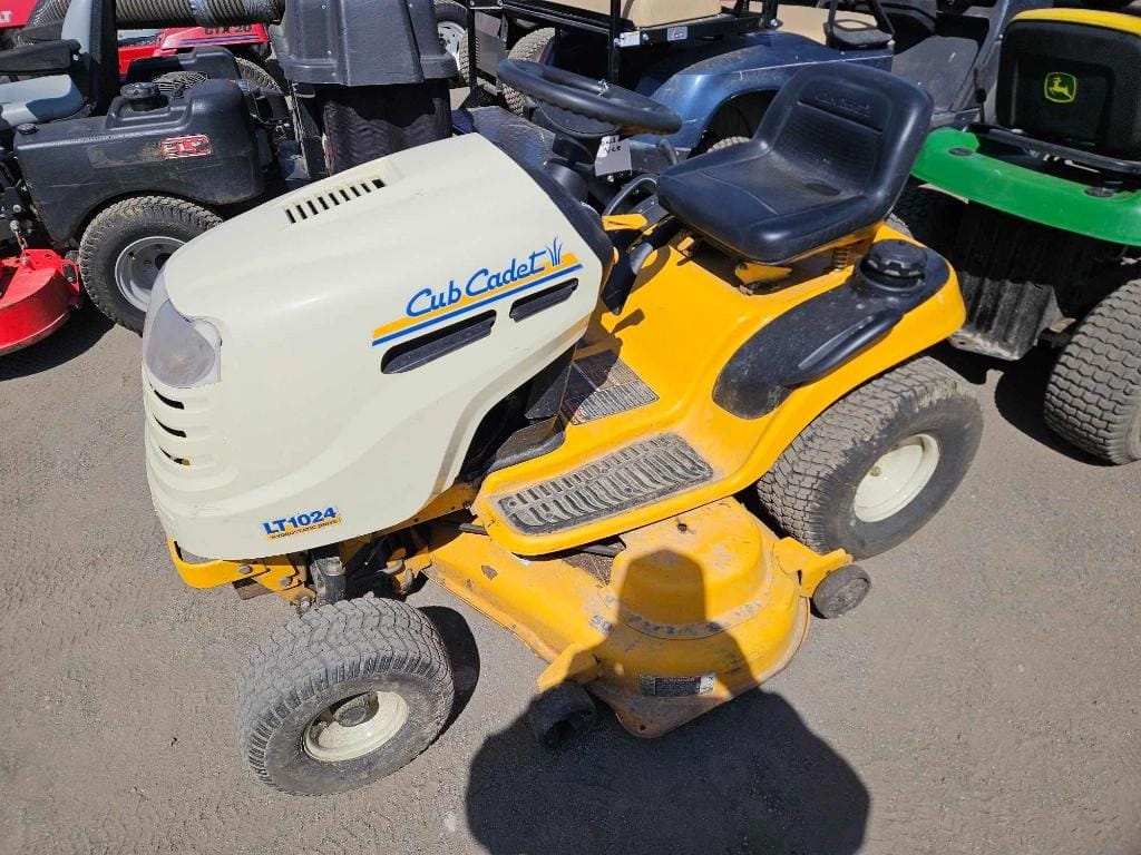 Main image Cub Cadet LT1024