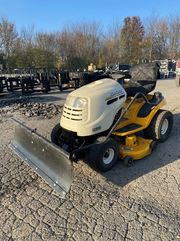 Main image Cub Cadet LT1042
