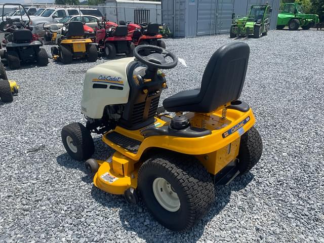 Image of Cub Cadet LT1045 equipment image 2