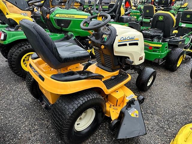 Image of Cub Cadet LT1045 equipment image 2