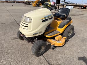 Cub Cadet LT1045 Image