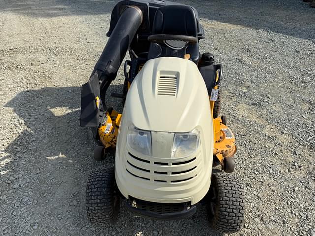 Image of Cub Cadet LT1045 equipment image 2