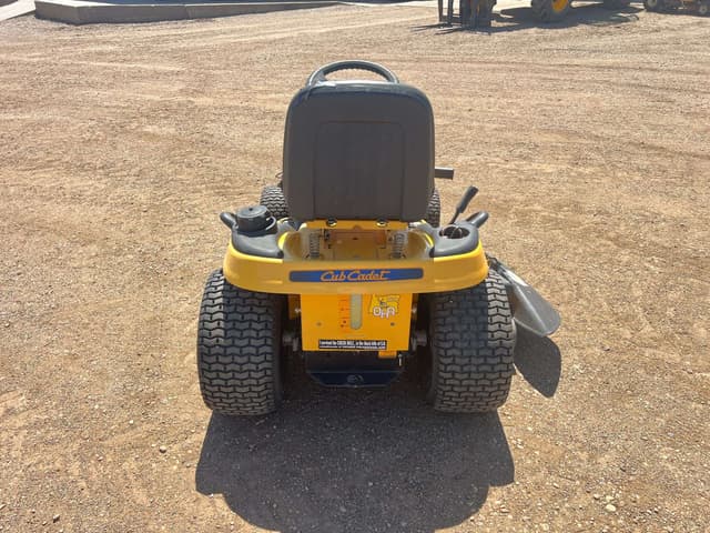 Image of Cub Cadet LT1046 equipment image 3