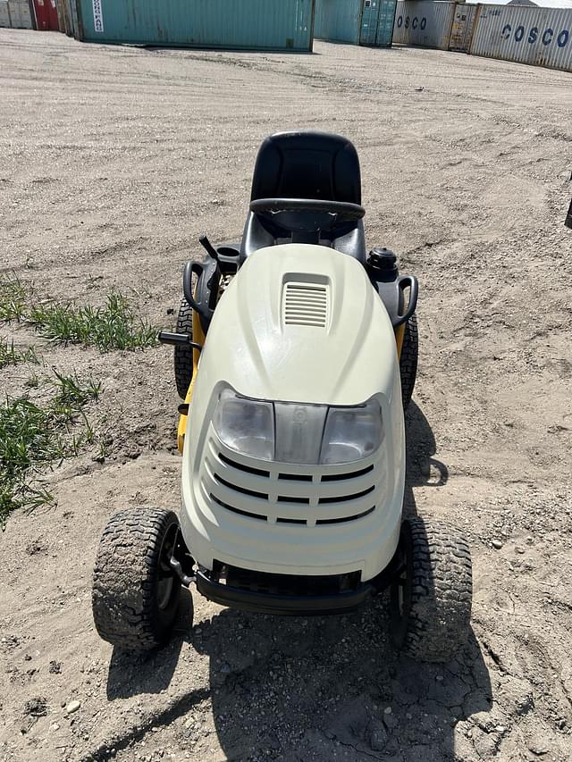 Image of Cub Cadet LT1050 equipment image 1
