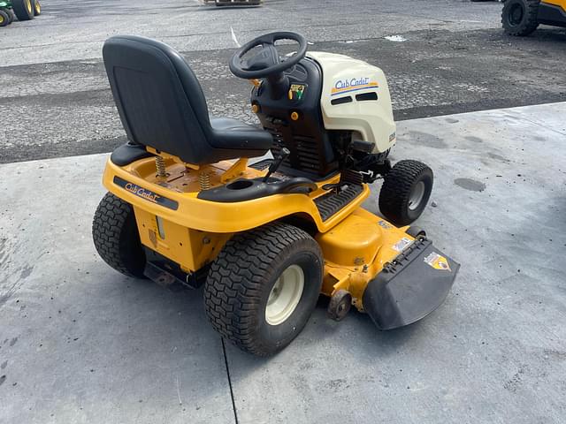 Image of Cub Cadet LT1050 equipment image 3