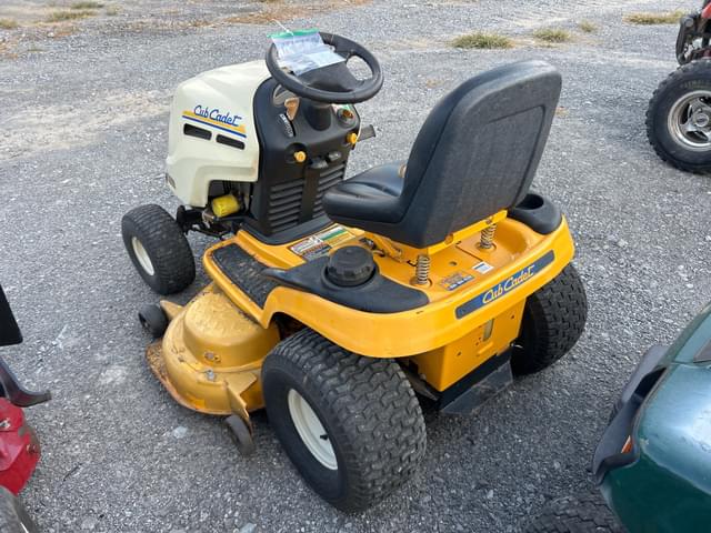 Image of Cub Cadet LT1050 equipment image 3