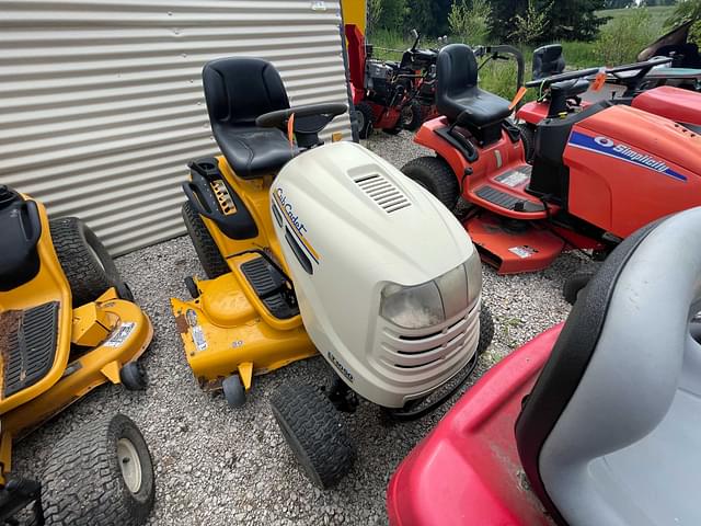 Image of Cub Cadet LT1050 equipment image 1