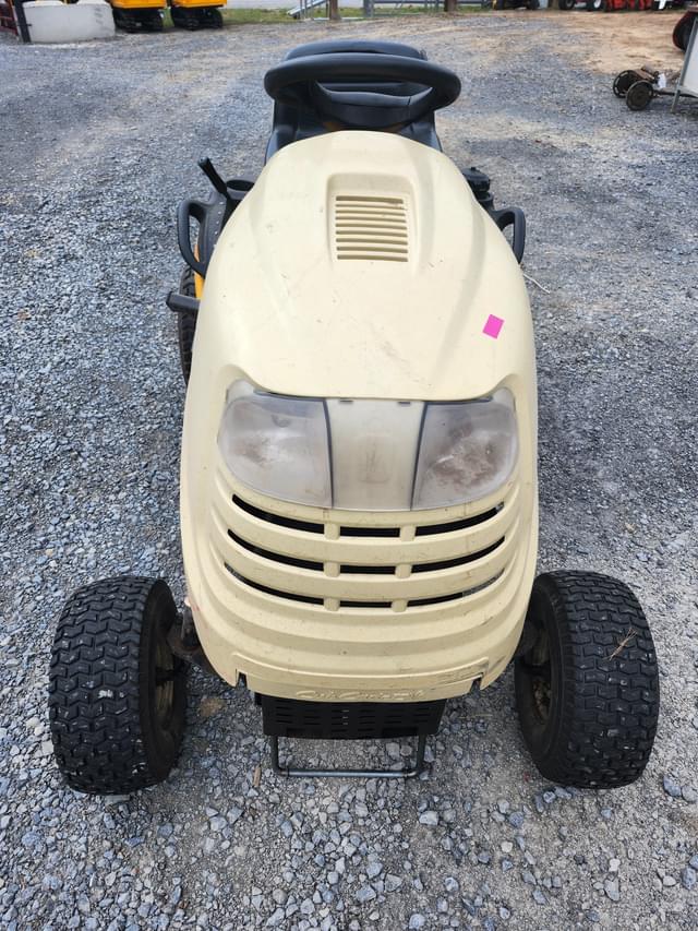 Image of Cub Cadet LT1050 equipment image 2