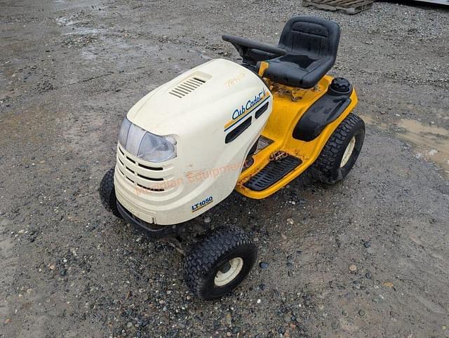 Image of Cub Cadet LT1050 equipment image 1