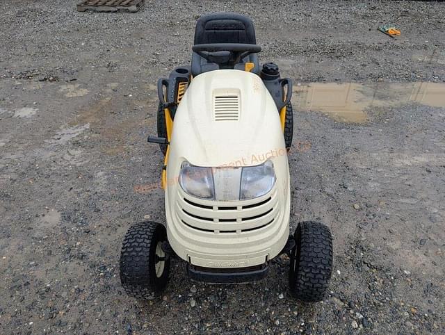 Image of Cub Cadet LT1050 equipment image 2