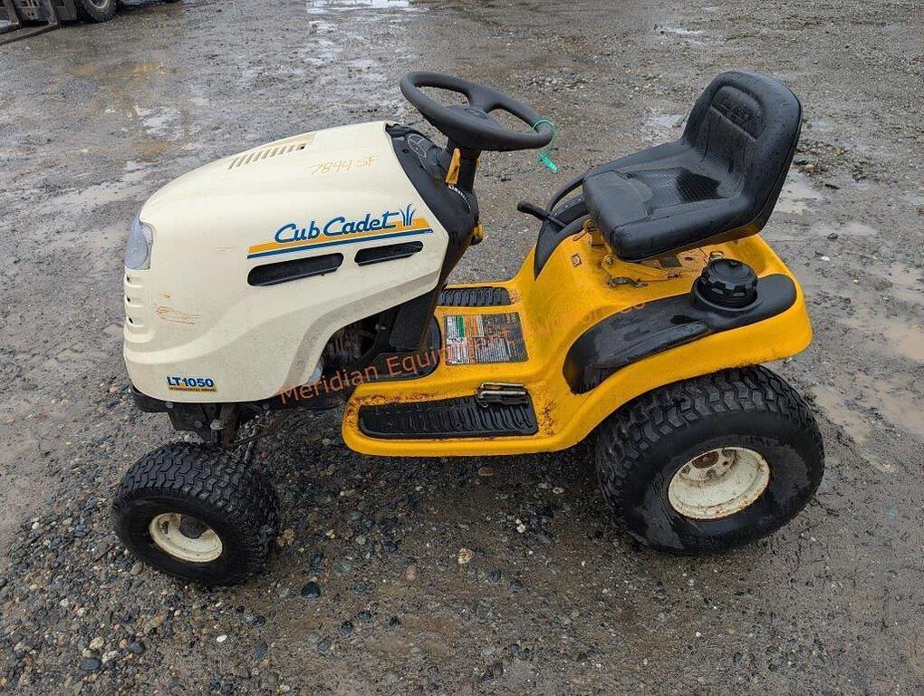 Image of Cub Cadet LT1050 Primary image