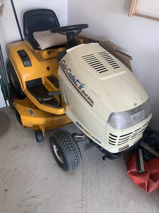 Main image Cub Cadet LT2042