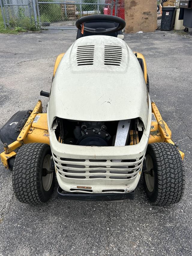 Image of Cub Cadet LT2042 equipment image 2