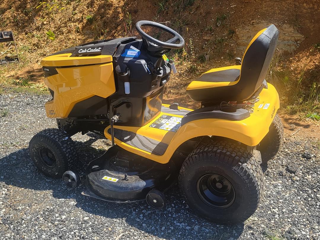 Image of Cub Cadet XT1 LT46 Primary image