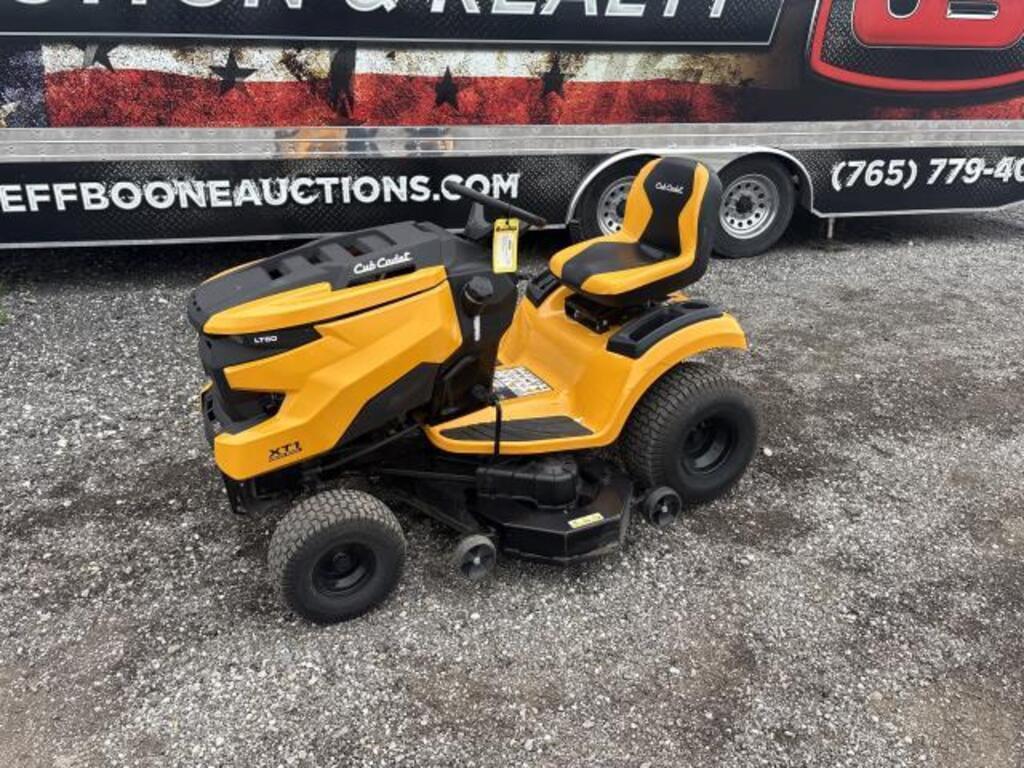 Image of Cub Cadet XT1 LT50 Primary image