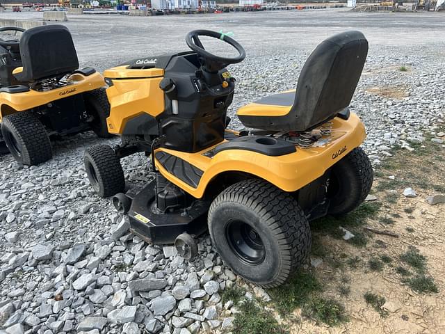 Image of Cub Cadet XT1 LT50 equipment image 3