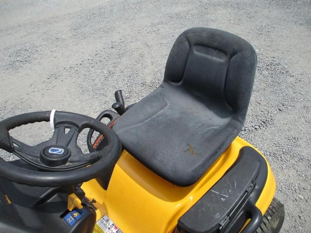 Image of Cub Cadet LTX1045 equipment image 3